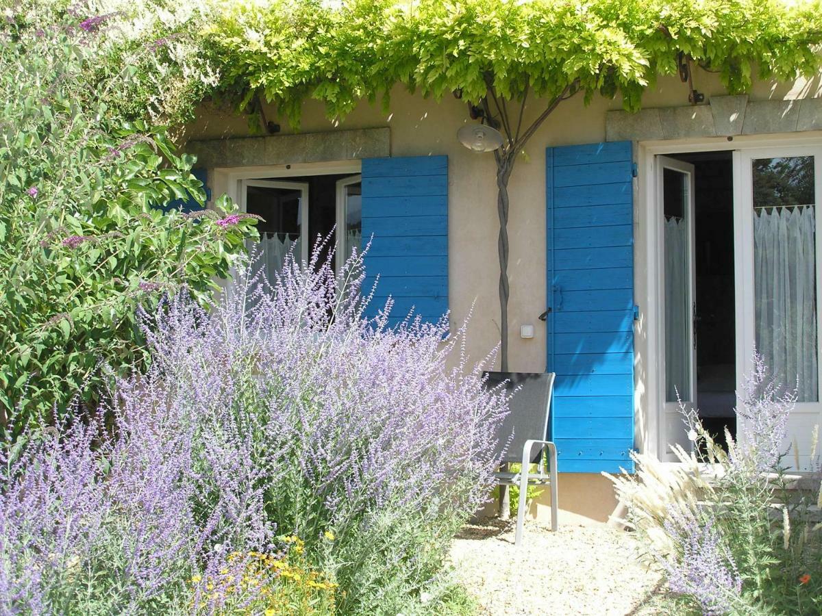 Clos Des Lavandes - Et De Charme Climatisees-luberon Bed & Breakfast
